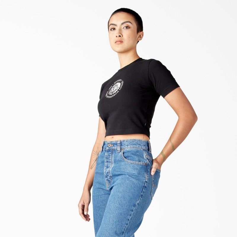 Black Dickies Garden Plain Cropped Women's T-Shirt | 203-DKUCMW