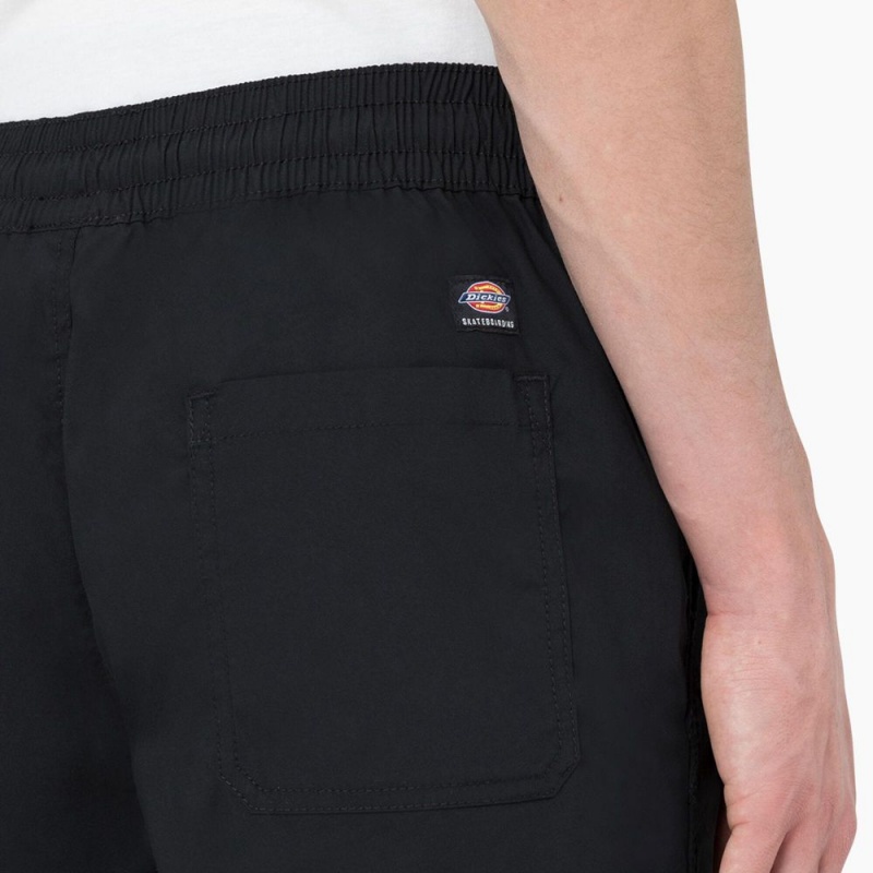 Black Dickies Skateboarding Grants Pass Relaxed Fit Men's Shorts | 198-UQFHXG