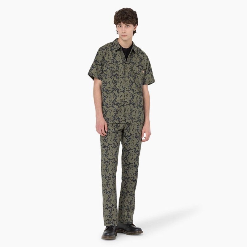 Green Dickies Drewsey Camo Short Sleeve Men's Work Shirts | 291-GZTNPF