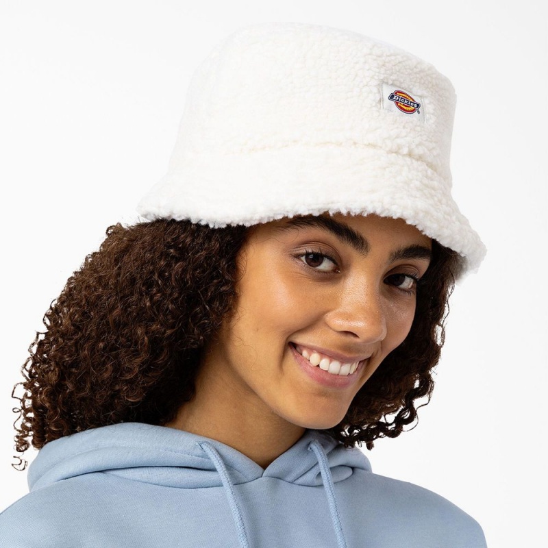 White Dickies Red Chute Fleece Bucket Women's Hat | 953-ADONJE